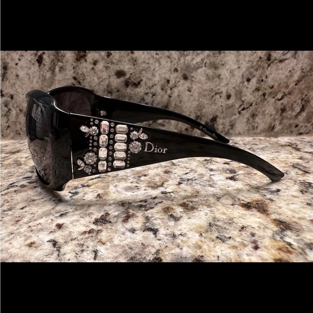 Dior Black Sunglasses with bling 💎 - Picture 4 of 10